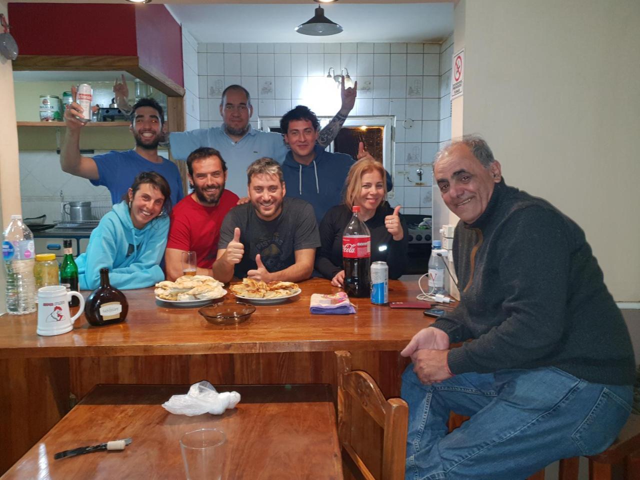 Lo de Momo Alojamiento Turístico Albergue Ushuaia Exterior foto